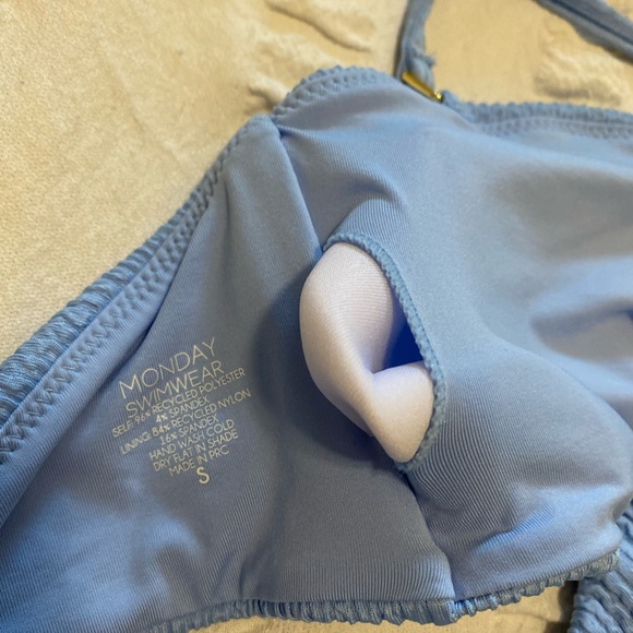 - Monday Swimwear ‘Sky Blue’ Bandeau Bikini Top - Picture 2 of 7